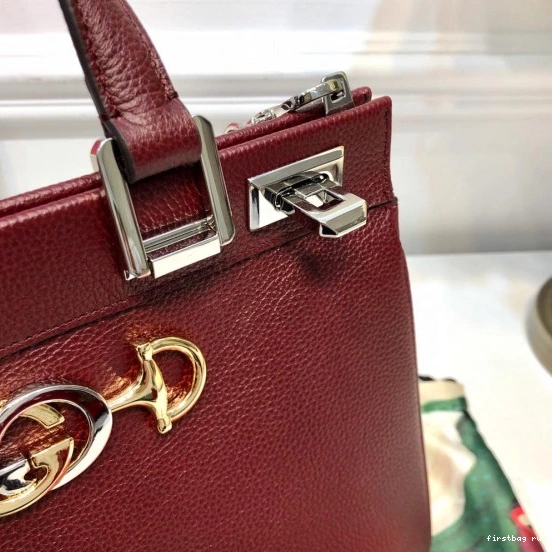First bag ru Gucci top leather handle small bag Zumi grainy 0807